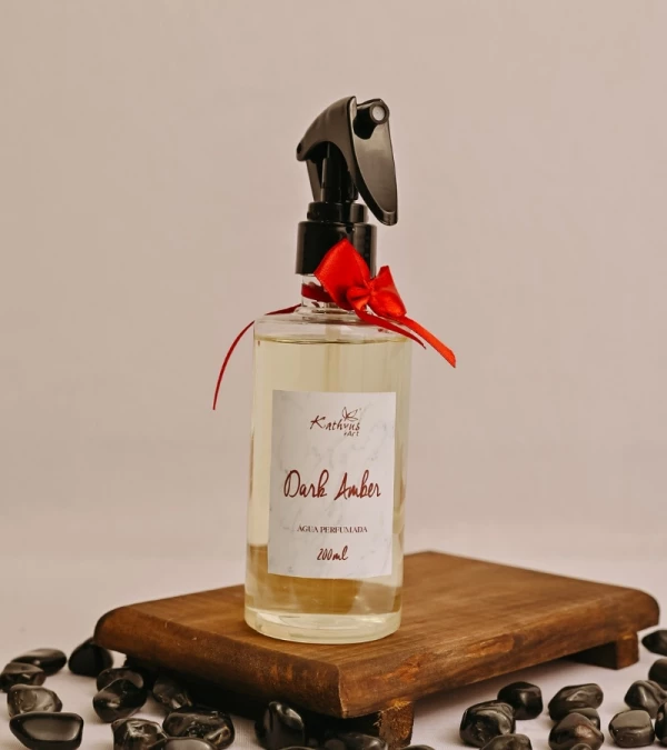 AGUA PERFUMADA DARK AMBER 200 ml